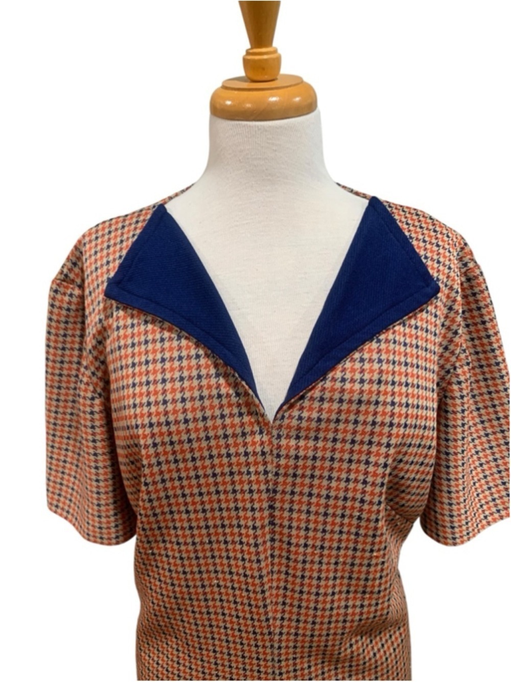 Vntg 60’s Women's handmade Orange and Blue houndstooth Vneck Volup Dress - Picture 2 of 6